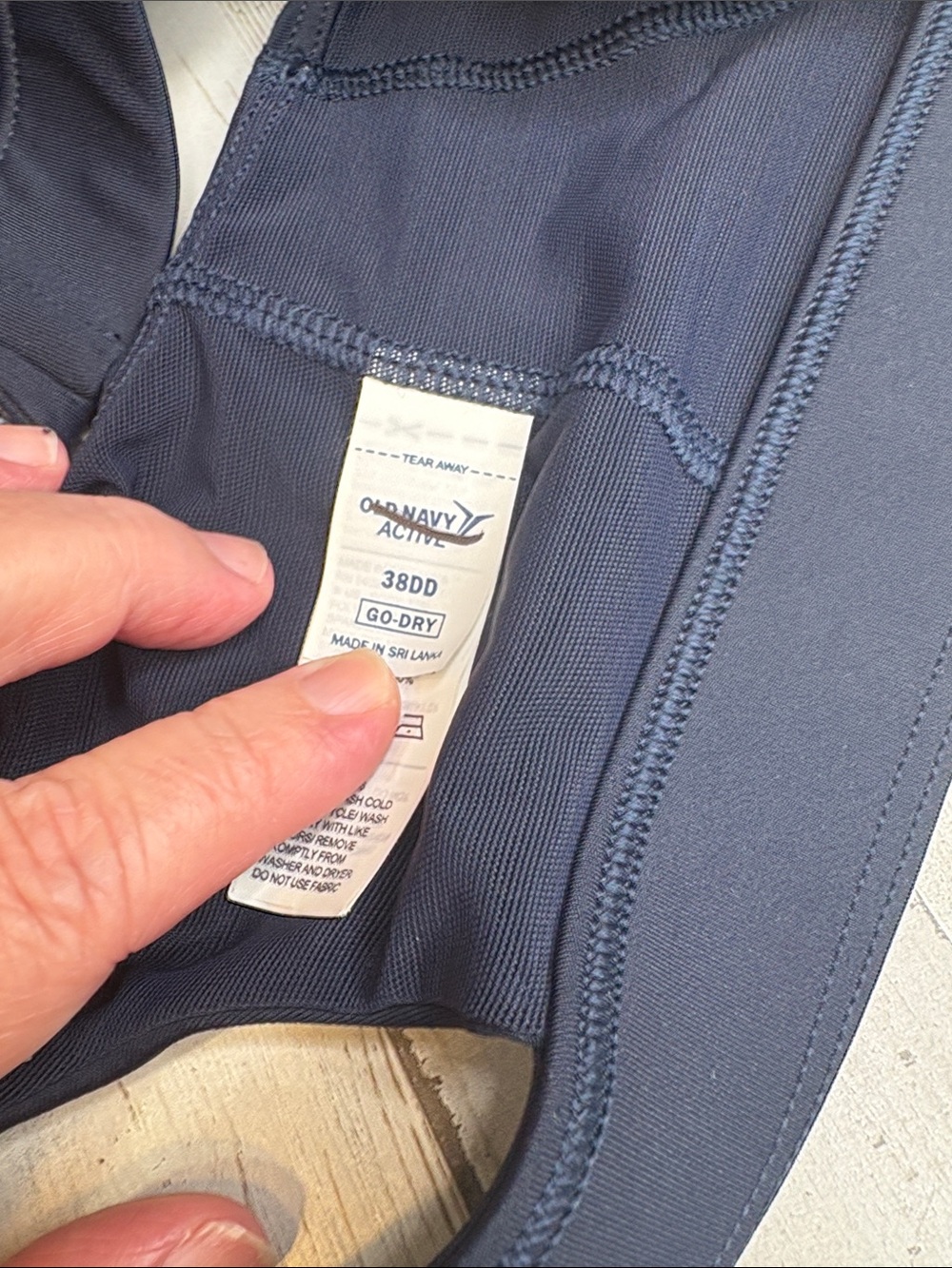 Old Navy Active Go Dry Front-Zip Sports Bra - Navy Blue 38DD - Picture 2 of 13